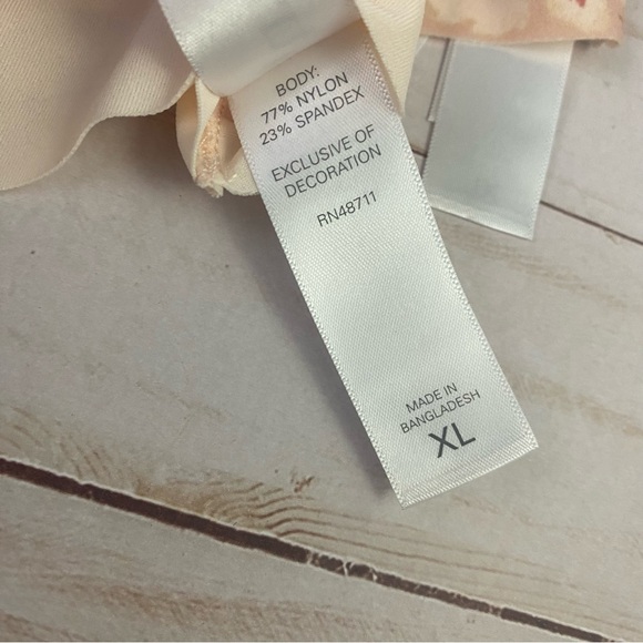 New TRANQUIL & TRUE Womans 3 Pack Thongs Size XL Matte Microfiber - Picture 5 of 6